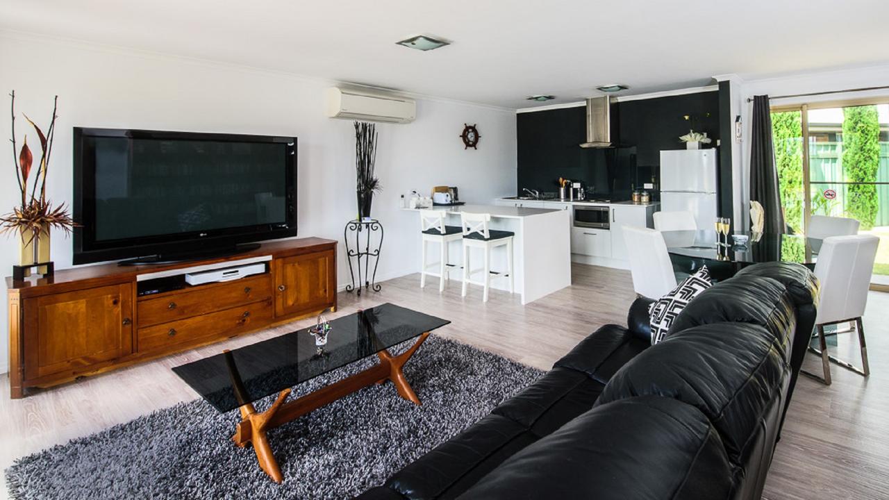Normanville SA Food Delivery Shop