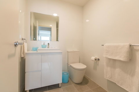 Bluewater Apartments - Food Delivery Shop 29