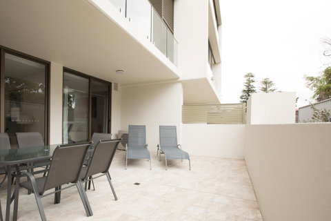 Bluewater Apartments - Food Delivery Shop 44