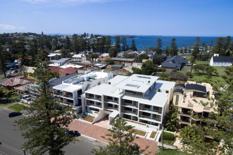 Bluewater Apartments - Food Delivery Shop 9