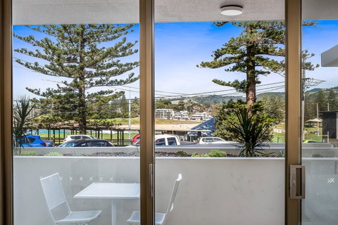 Bluewater Apartments - Food Delivery Shop 18