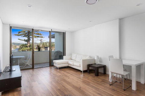 Bluewater Apartments - Food Delivery Shop 19