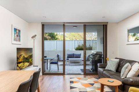 Bluewater Apartments - Food Delivery Shop 14