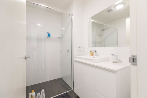 Bluewater Apartments - Food Delivery Shop 36