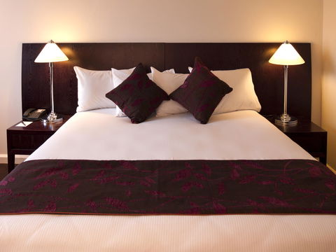 Hotel Grand Chancellor Adelaide - Food Delivery Shop 39