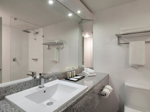 Hotel Grand Chancellor Adelaide - Food Delivery Shop 37