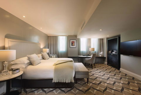 Mayfair Hotel - Food Delivery Shop 14