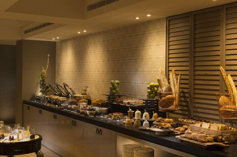 Mayfair Hotel - Food Delivery Shop 3