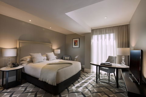 Mayfair Hotel - Food Delivery Shop 11