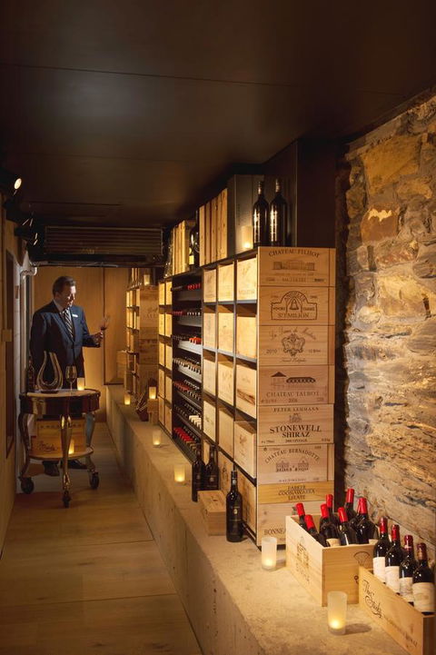Mayfair Hotel - Food Delivery Shop 24