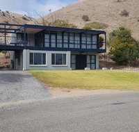 Breeze On Northbay 67 Elizabeth Crescent Carrickalinga - Food Delivery Shop