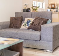 Tanunda's Magpie House - Food Delivery Shop