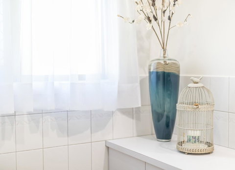 Tanunda\'s Magpie House - Food Delivery Shop 17