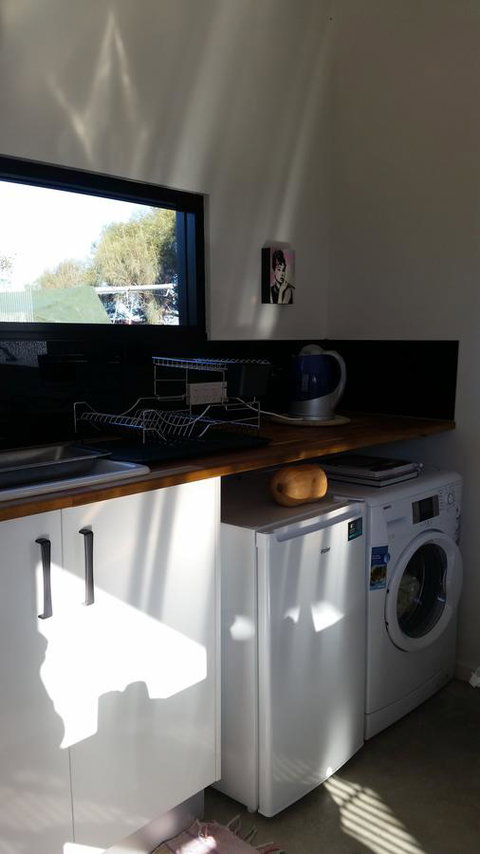 Sinclair Eco House - Pet Food Australia 17