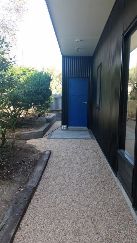 Sinclair Eco House - Pet Food Australia 0