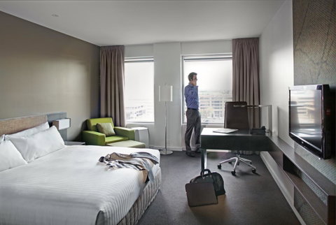 Pullman Adelaide - Food Delivery Shop 41