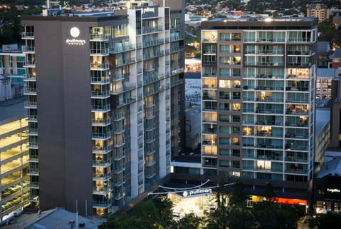 Pullman Adelaide - Food Delivery Shop 4