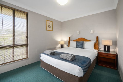 Garden City Motor Inn - Food Delivery Shop 33