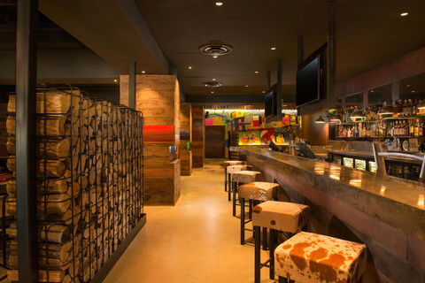 Stamford Plaza Adelaide - Food Delivery Shop 11