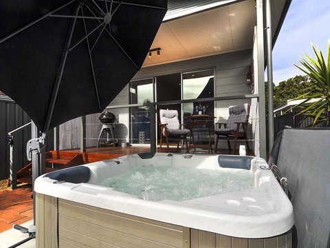 Seagrass Villas Normanville - Food Delivery Shop 3
