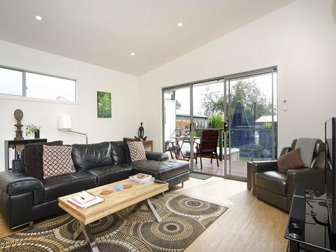 Seagrass Villas Normanville - Food Delivery Shop 4