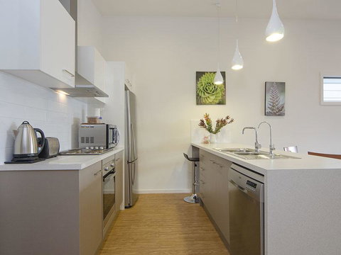 Seagrass Villas Normanville - Food Delivery Shop 10