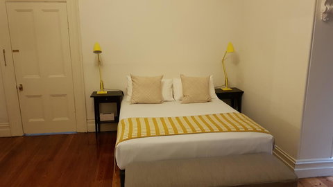 The O'Connell Inn - Food Delivery Shop 18