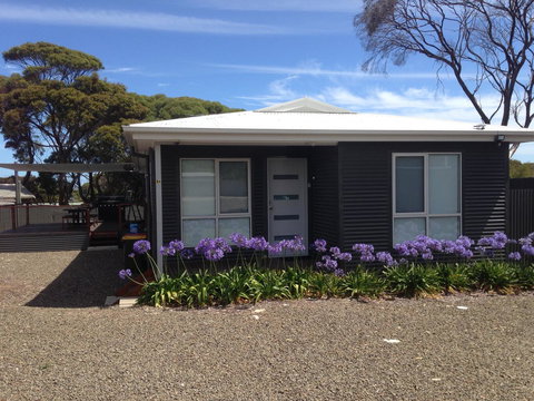 Home On Torrens - Food Delivery Shop 8