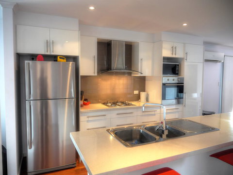 Home On Torrens - Food Delivery Shop 0
