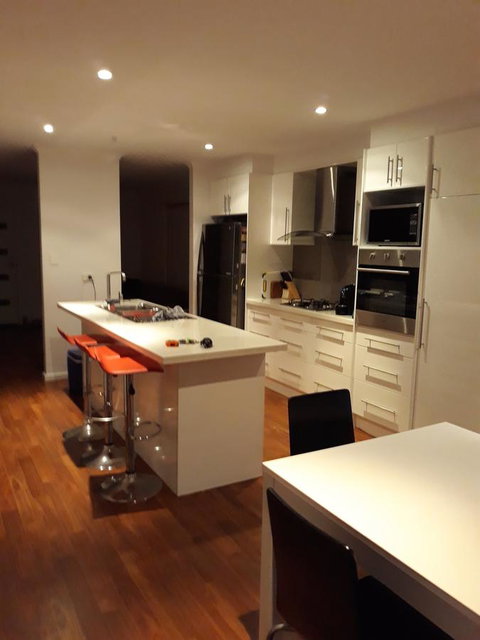 Home On Torrens - Food Delivery Shop 2