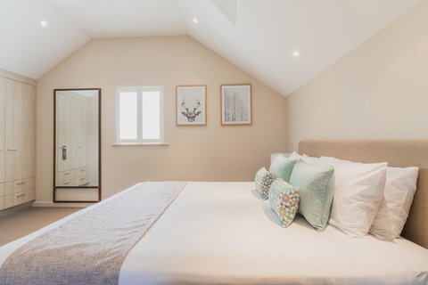 The Studios By Manna, Ascend Hotel Collection - Food Delivery Shop 18