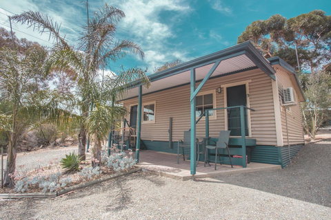 Seppelts View Cabins - Food Delivery Shop 42