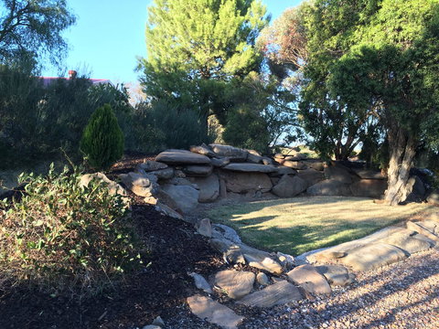 Barossa Retro BnB - Food Delivery Shop 26