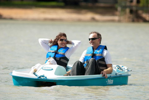 Riverview Rise Retreats - Food Delivery Shop 15