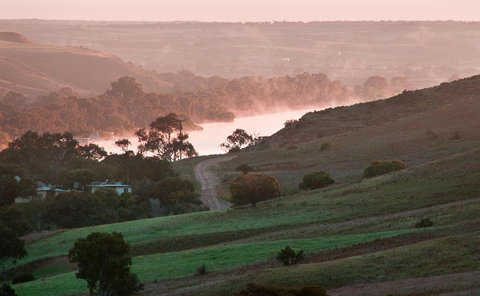 Riverview Rise Retreats - Food Delivery Shop 26