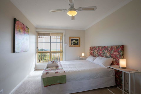 Angaston House - Food Delivery Shop 13