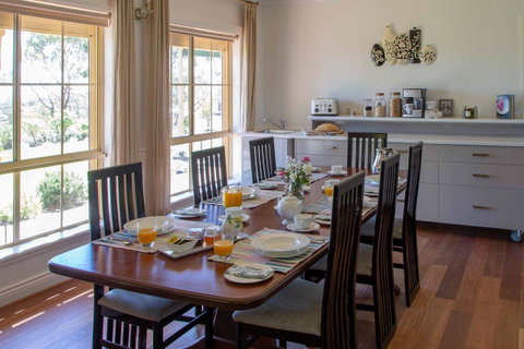 Angaston House - Food Delivery Shop 11