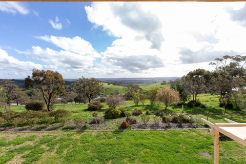 Angaston House - Food Delivery Shop 9