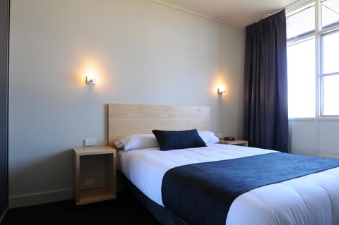 Mansfield Park Hotel - Food Delivery Shop 19