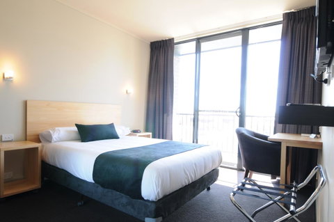 Mansfield Park Hotel - Food Delivery Shop 14