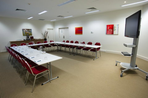 Quest Mawson Lakes - Food Delivery Shop 7