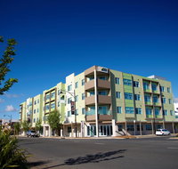 Quest Mawson Lakes - Food Delivery Shop