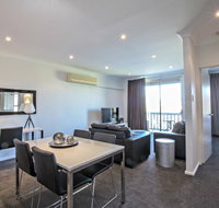 Adelaide DressCircle Apartments - Archer Street - Food Delivery Shop