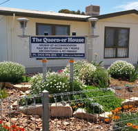 The Quorn-er House - Food Delivery Shop