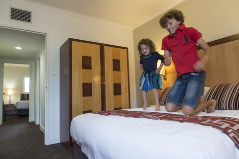 Novotel Barossa Valley Resort - Food Delivery Shop 29