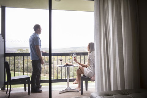 Novotel Barossa Valley Resort - Food Delivery Shop 4