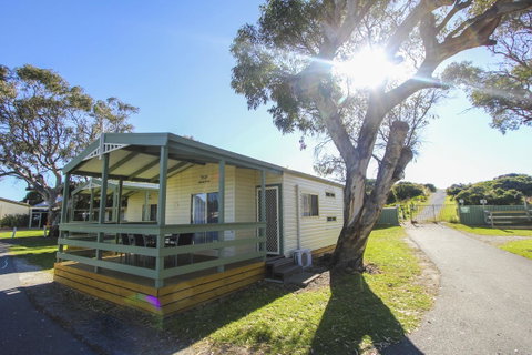 Beachside Holiday Park - Food Delivery Shop 5