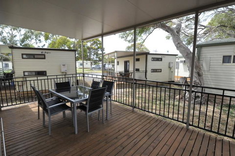 Beachside Holiday Park - Food Delivery Shop 6