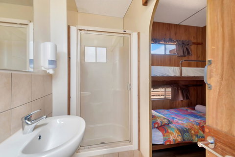 Moonta Bay Holiday Park - Pet Food Australia 7