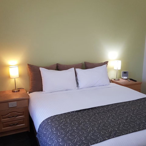 Barossa Weintal Hotel - Food Delivery Shop 21